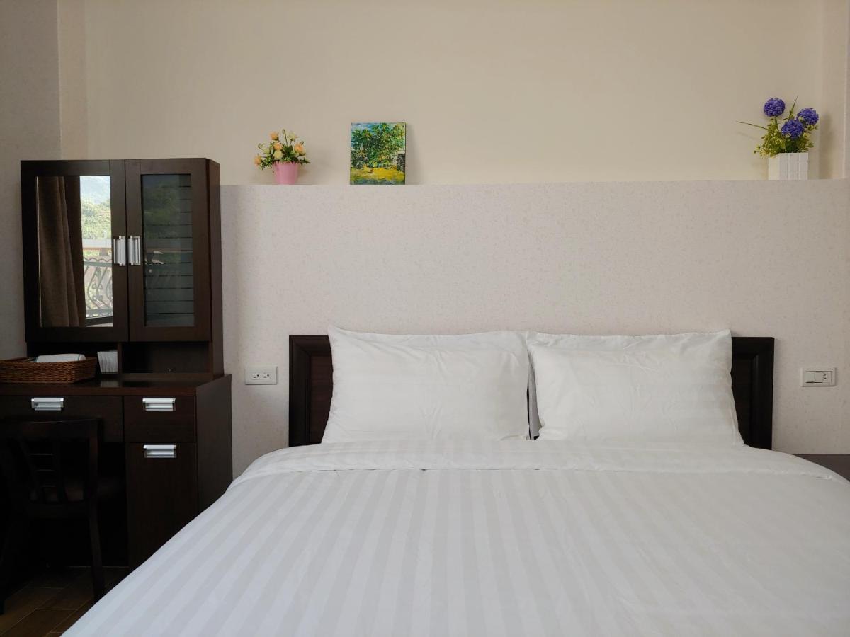Jingtongyuli Bnb Exterior photo